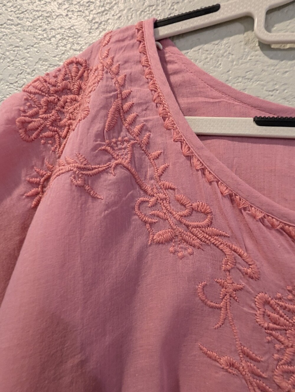 Indigo Thread Co Pink Embroidered Boho Tunic Top 1X Cotton Side Tie - Picture 4 of 12